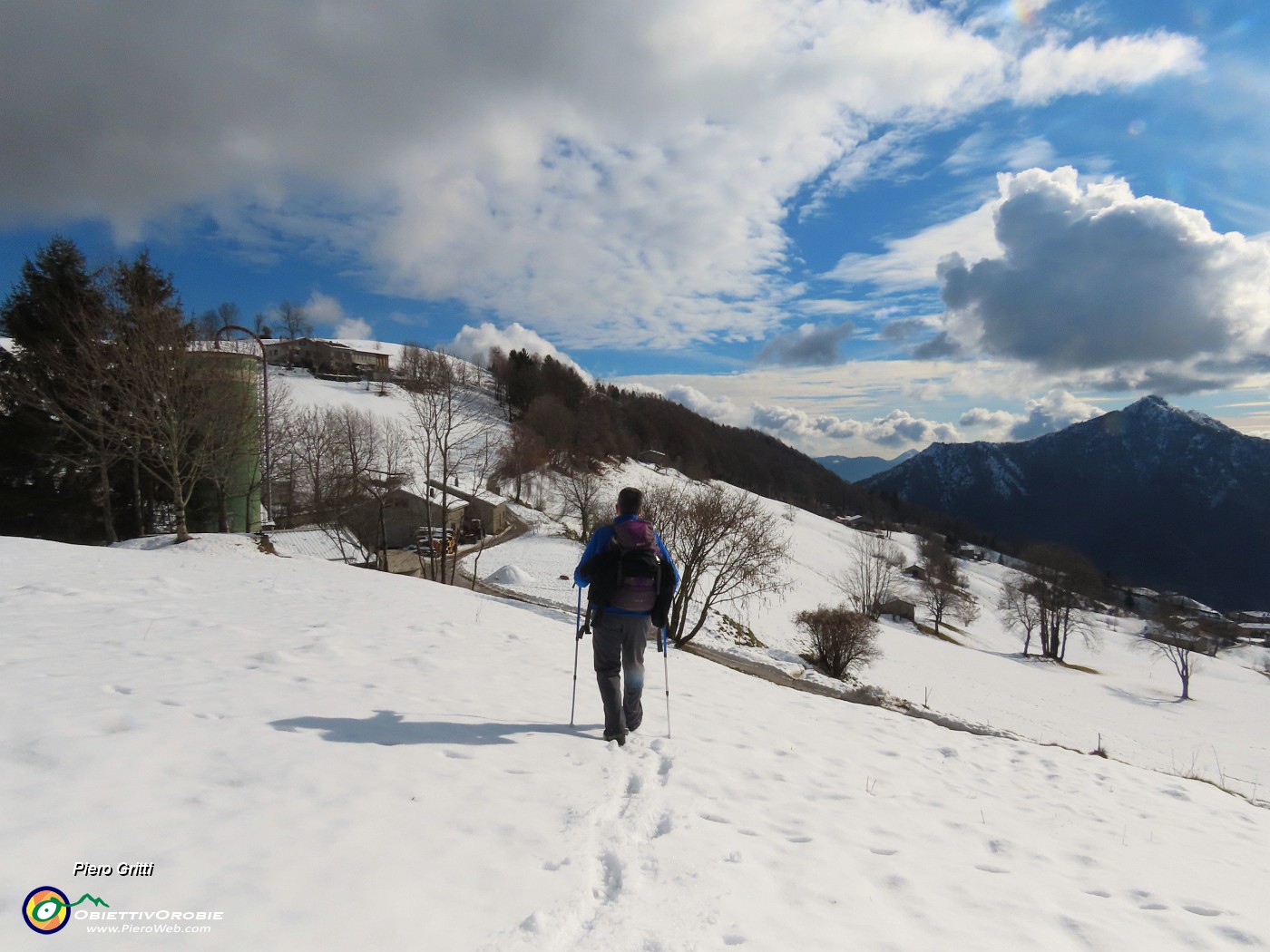 11 Scendiamo a Lavaggio , riprendendo il percorso giusto!.JPG